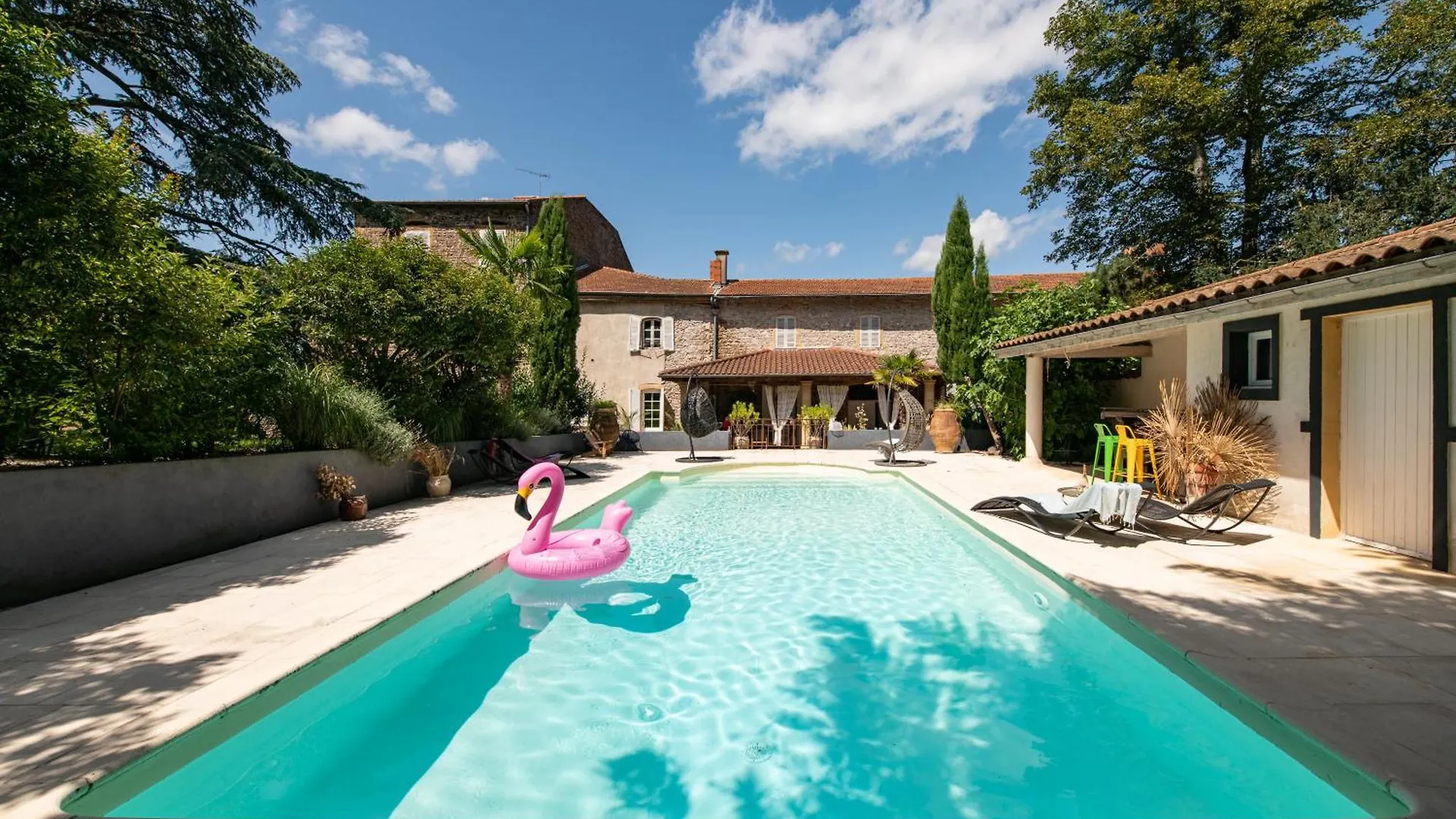 Appartement Forrest - Balcon Prive Et Piscine, Pres De Lyon Lay France